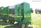 2001 John Deere 567