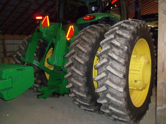 2012 John Deere 8335R
