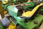 1999 John Deere 425