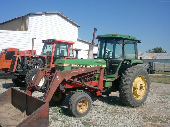 1979 John Deere 4240