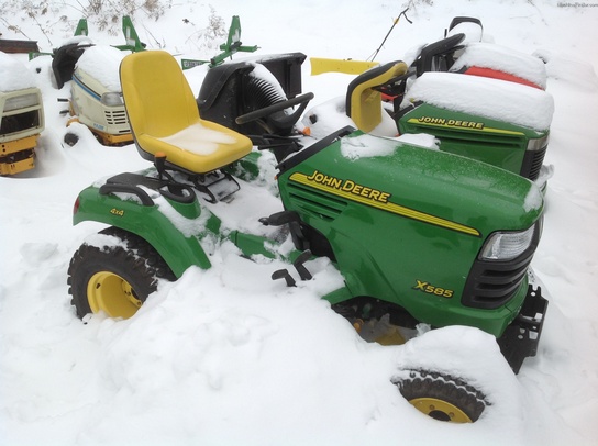 2003 John Deere X585