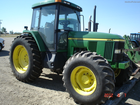 2001 John Deere 7210