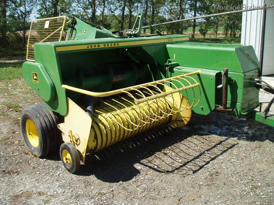 1980 John Deere 336