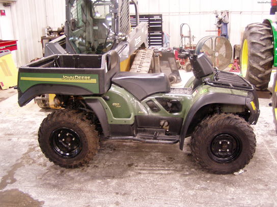 2005 John Deere 650 CVT