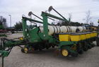 1996 John Deere 7200