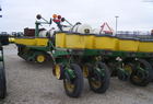 1996 John Deere 7200