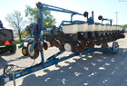 2007 Kinze 3600