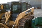 2004 John Deere 328