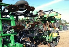 2001 John Deere 1720