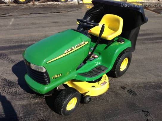 2001 John Deere LT155