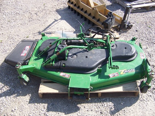 2007 John Deere 7-iron 60