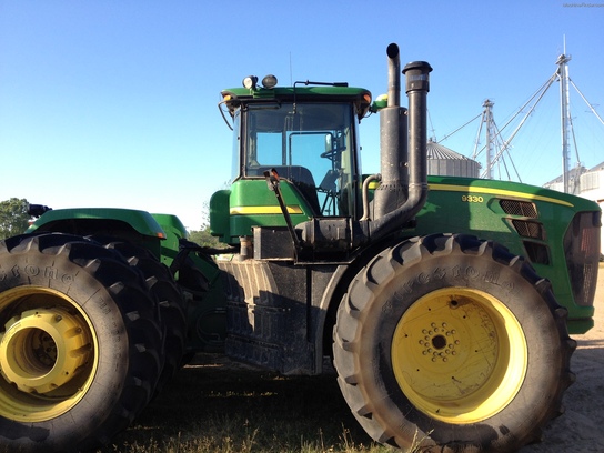 2009 John Deere 9330