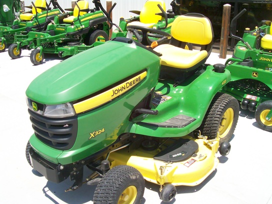2010 John Deere X324