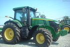 2011 John Deere 7230R