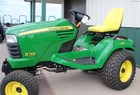 2012 John Deere X749