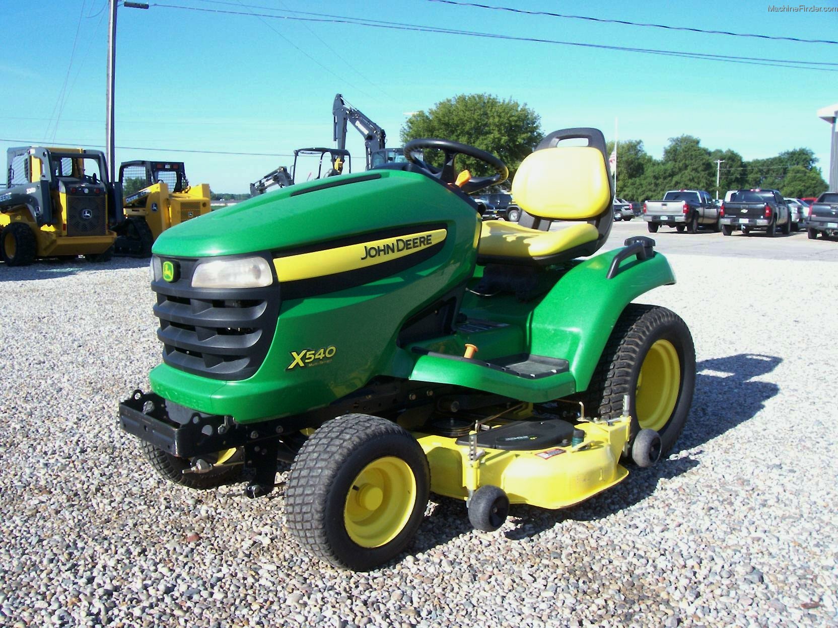2010 John Deere X540 Lawn & Garden and Commercial Mowing John Deere