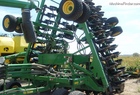 2007 John Deere 1890