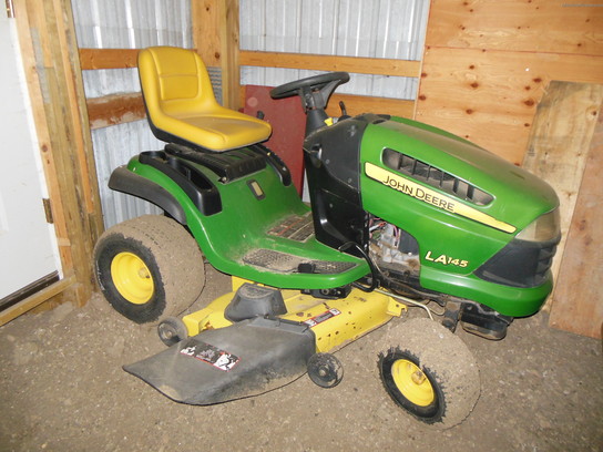 2008 John Deere LA145