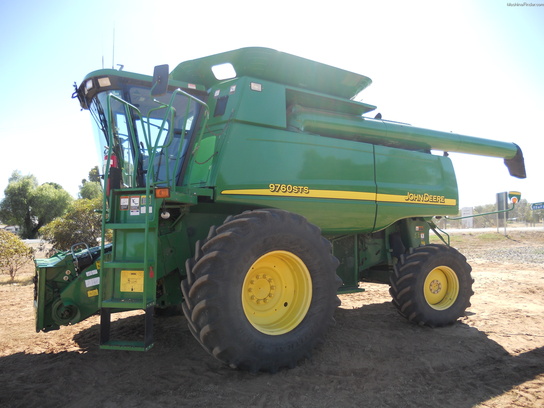 2005 John Deere 9760