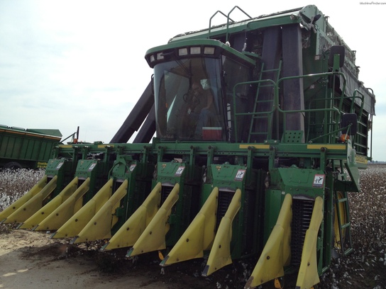 2004 John Deere 9986