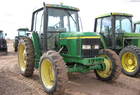 2001 John Deere 6410