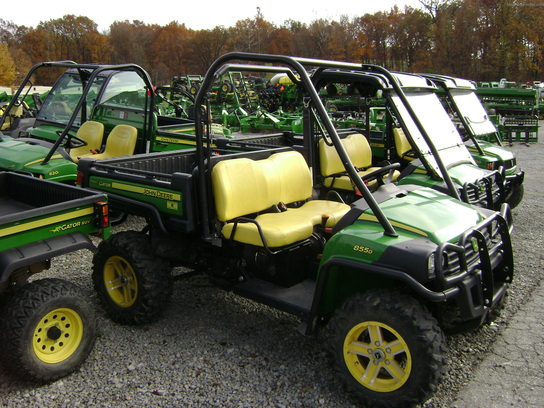 2011 John Deere 855D