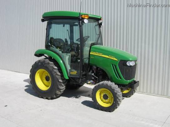  John Deere 3720