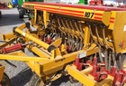 2009 Haybuster 107