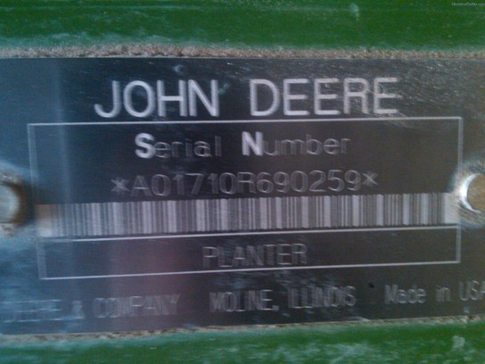 2001 John Deere 1710