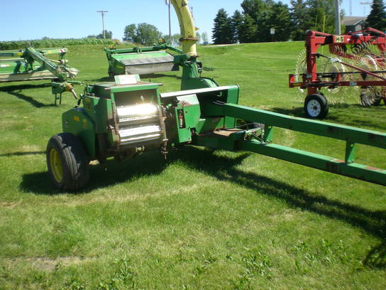1990 John Deere 3970