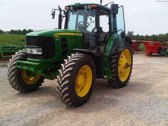 2010 John Deere 7330 Prem