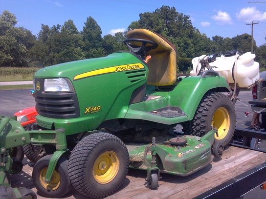 2006 John Deere x740