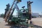 2001 John Deere 637