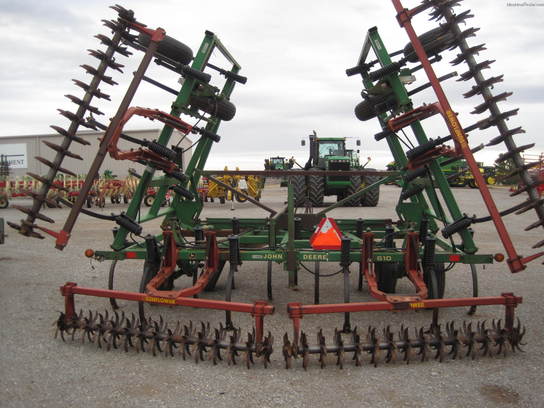 1994 John Deere 610