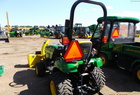 2010 John Deere 2305