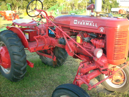  International Harvester SUPER A