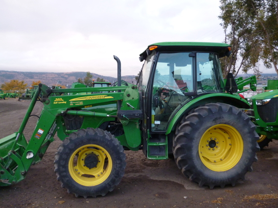 2009 John Deere 5101E