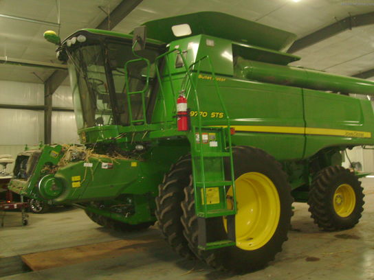 2009 John Deere 9770STS