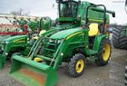 2007 John Deere 3320