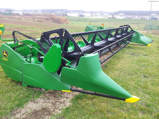 2011 John Deere 625F