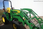 2011 John Deere 3520