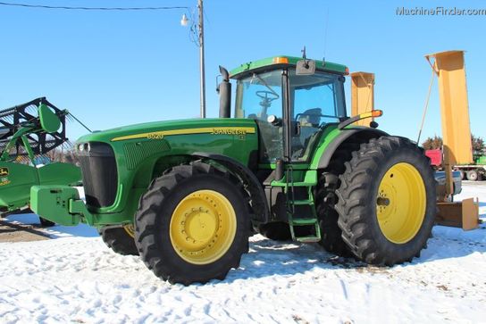 2004 John Deere 8520
