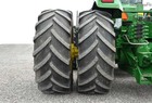 2004 John Deere 9320