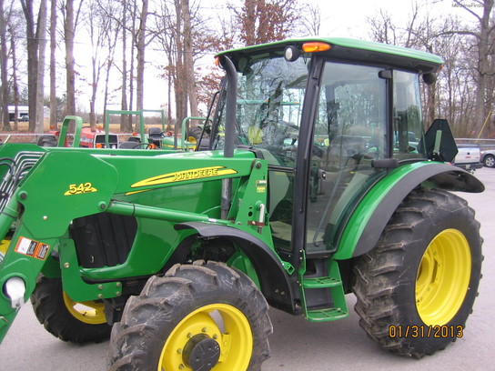 2009 John Deere 5425