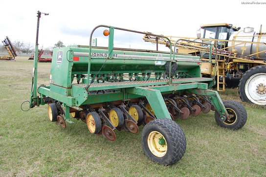 1996 John Deere 750