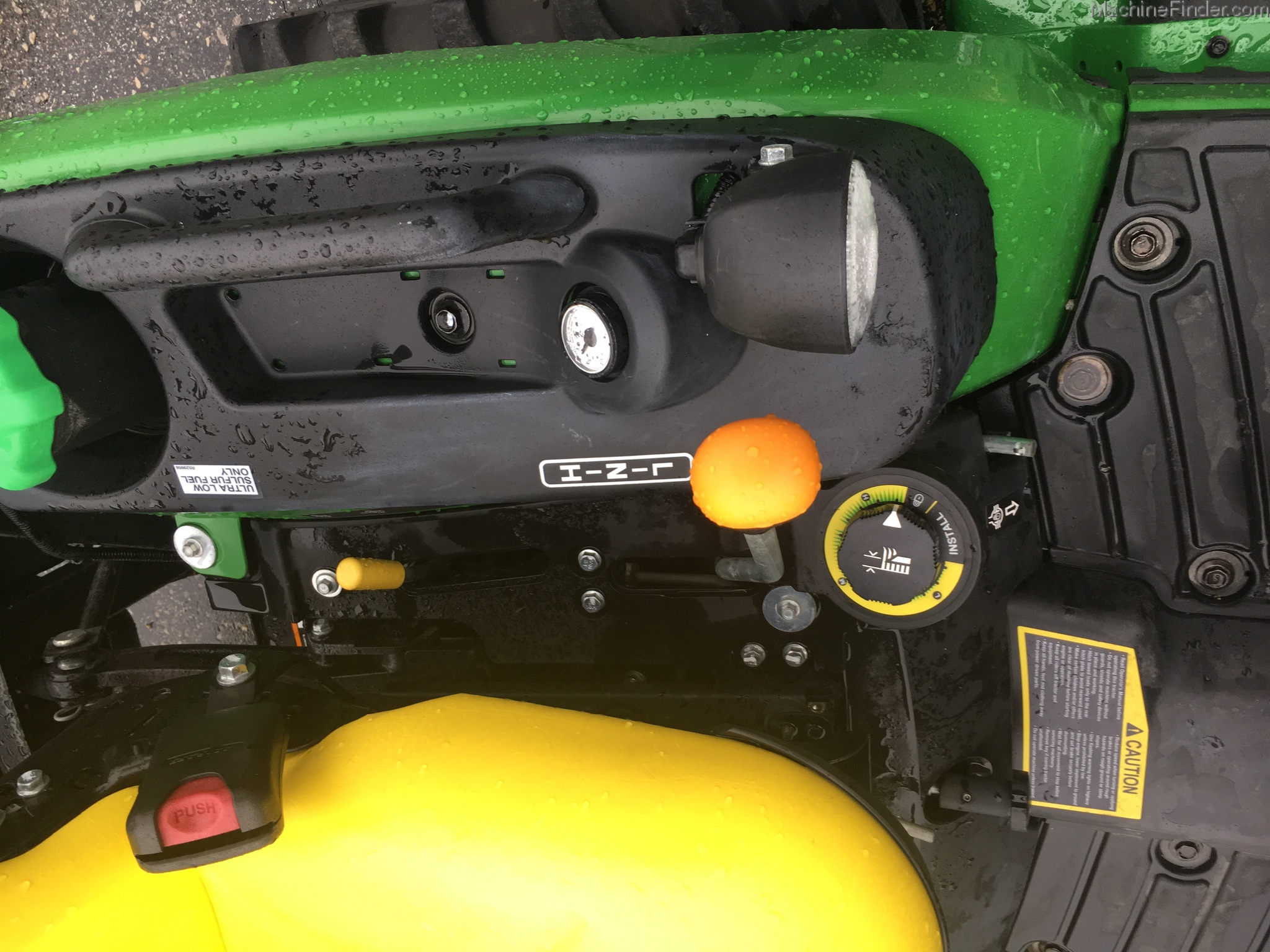 Equipment Details 2016 John Deere 1025R