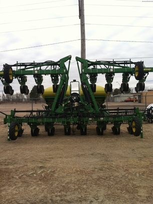 2010 John Deere 1720S