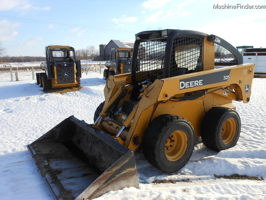 2007 John Deere 325