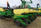 2011 John Deere 1760