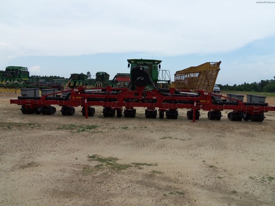 2012 Case IH 1230